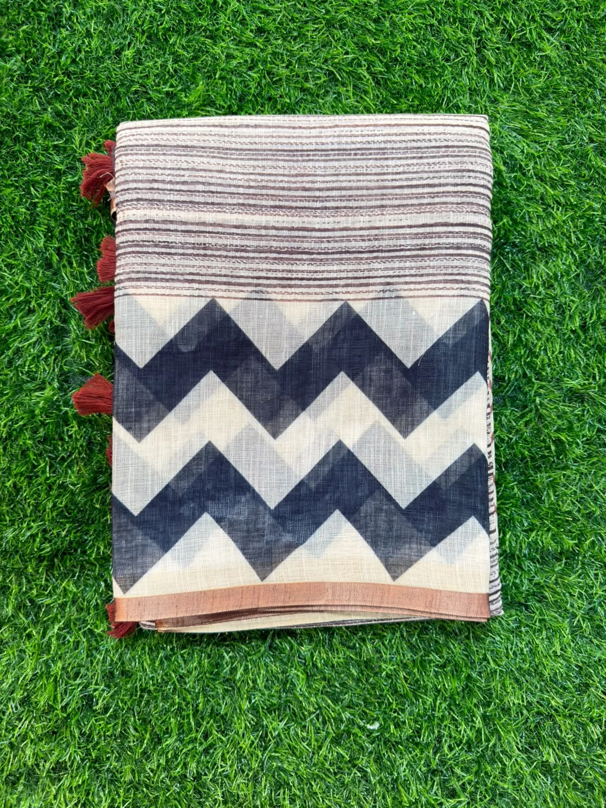 Pattu Silk view 2